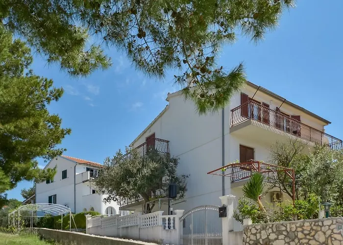 Rose-1 By Interhome *